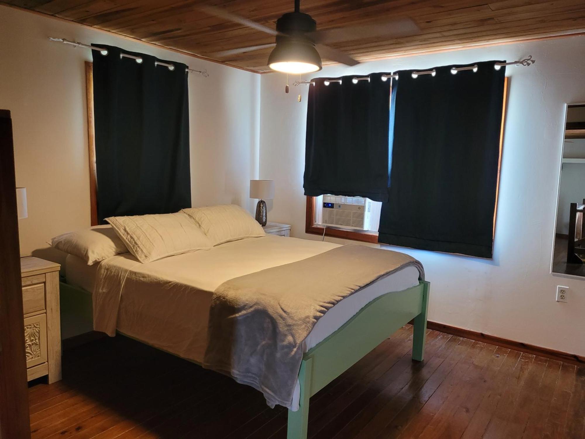 Ashton Court Belize 호텔 벨리즈 시티 외부 사진