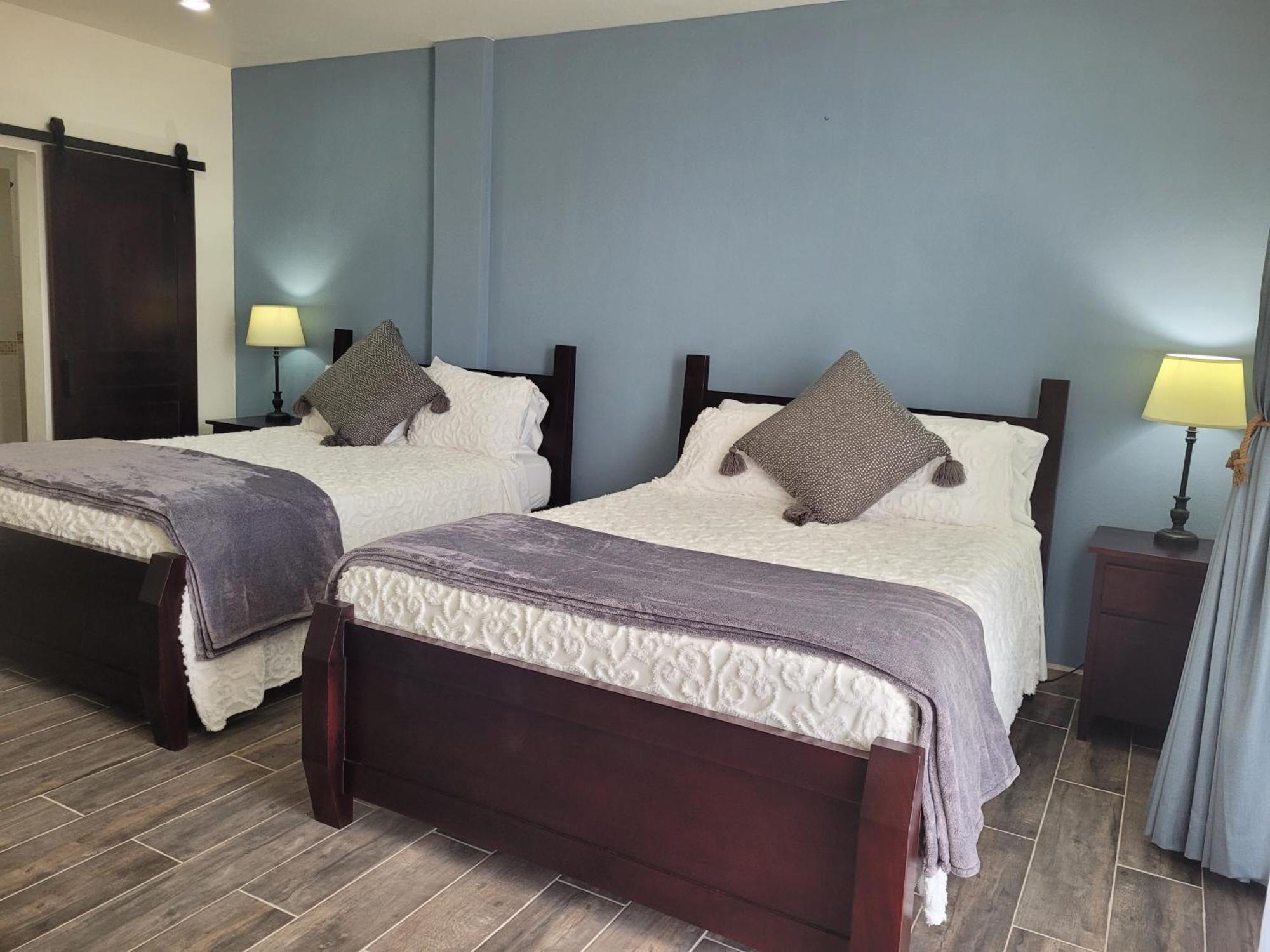 Ashton Court Belize 호텔 벨리즈 시티 외부 사진