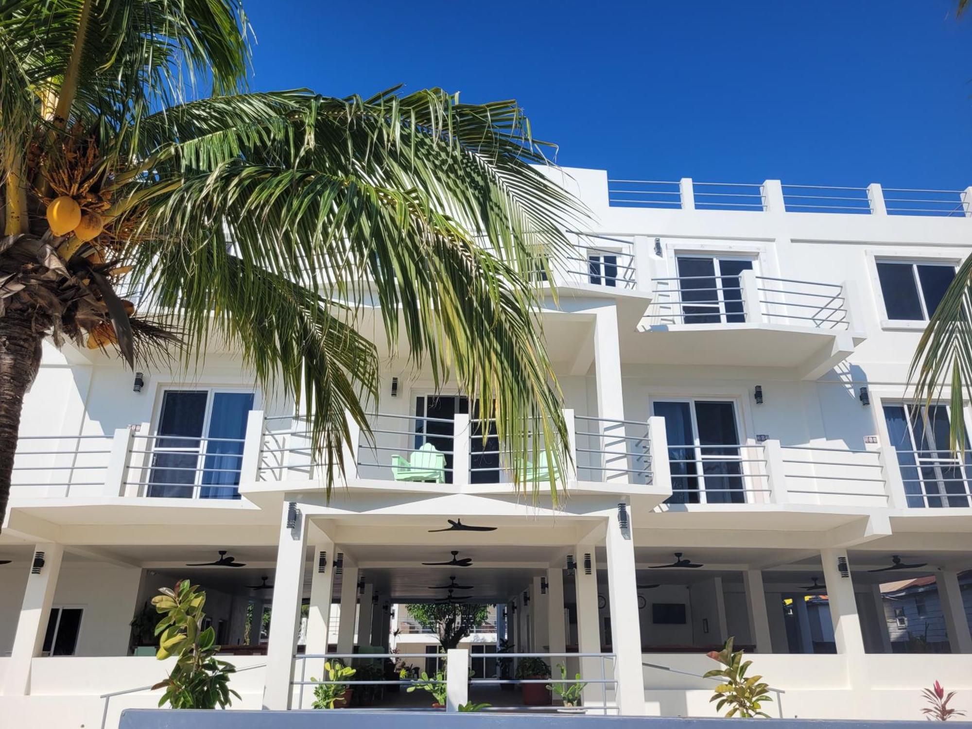 Ashton Court Belize 호텔 벨리즈 시티 외부 사진