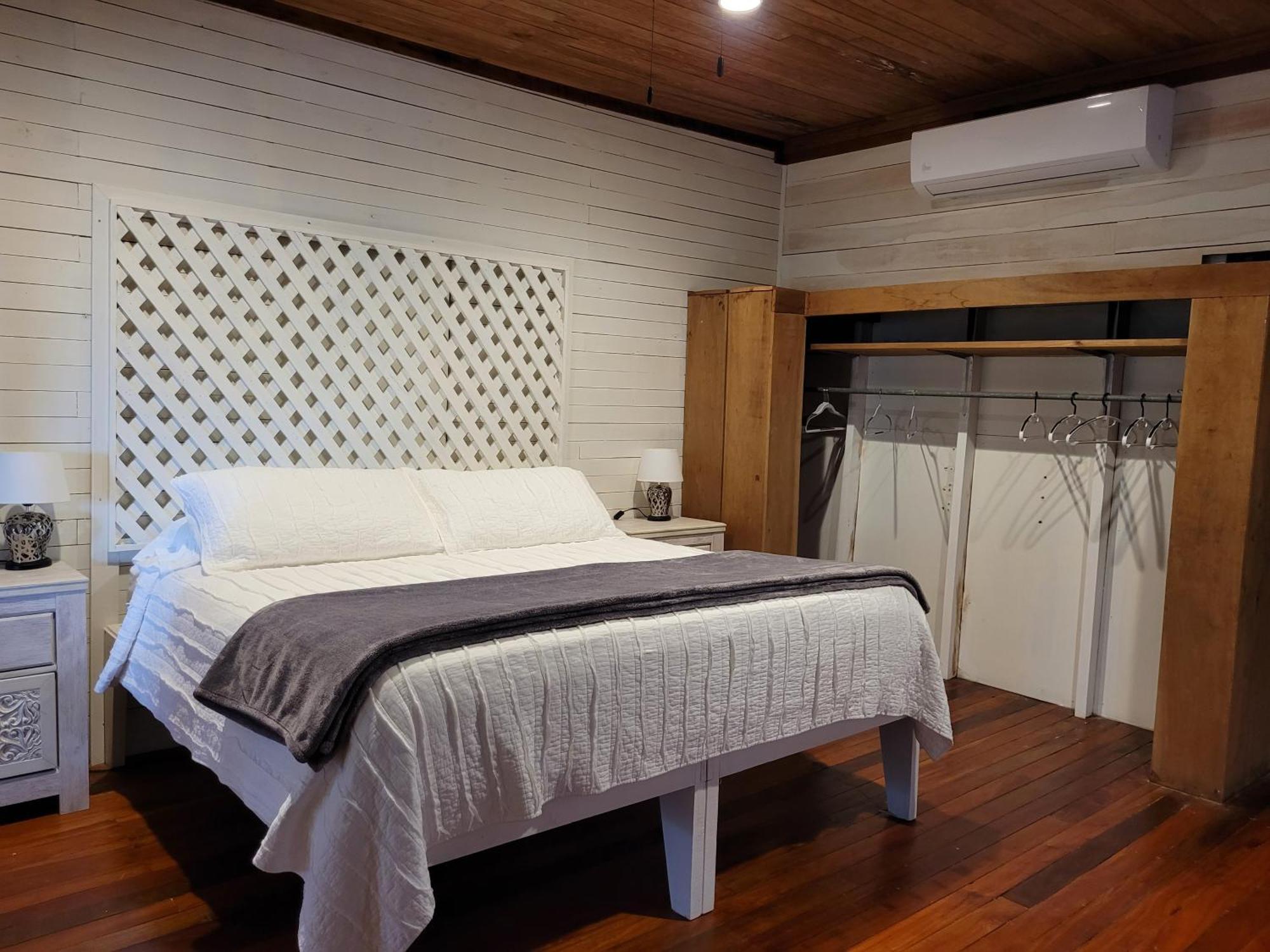 Ashton Court Belize 호텔 벨리즈 시티 외부 사진